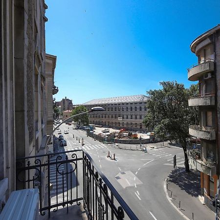 Nikas Rijeka Apartment Bagian luar foto